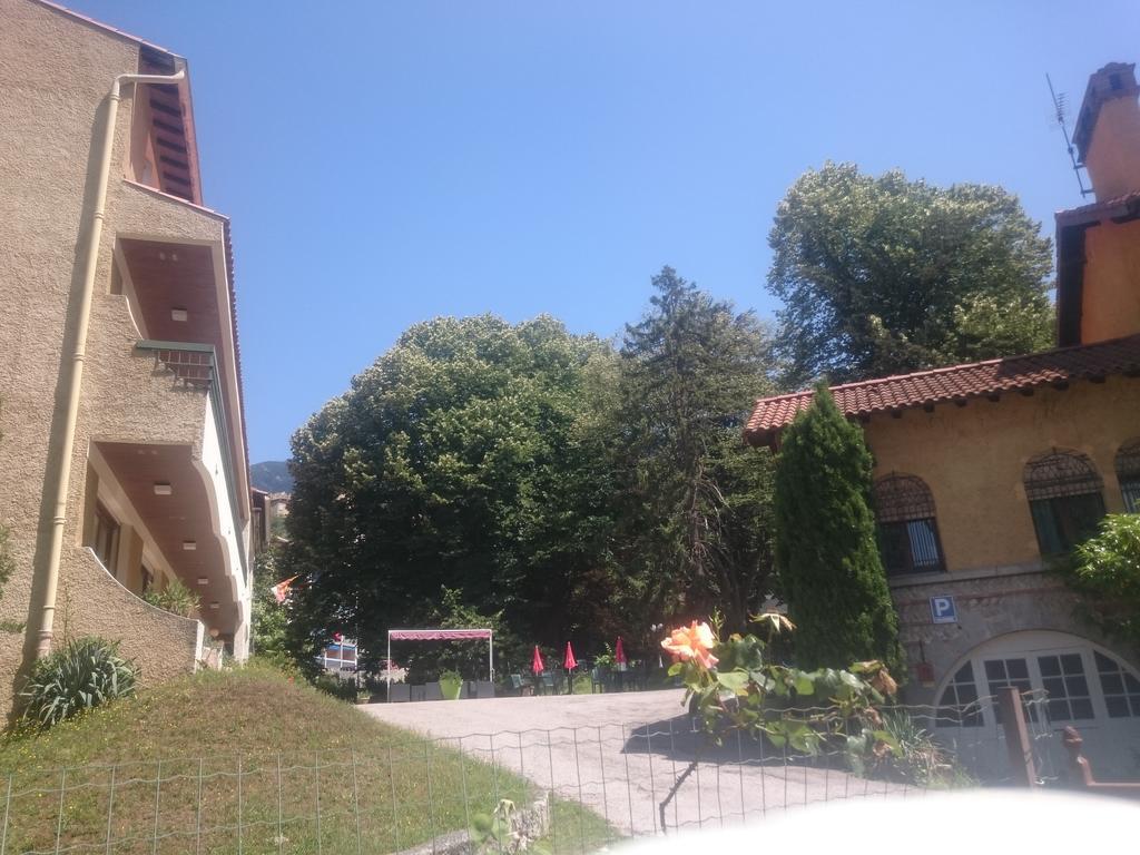 Hotel Le Mas Fleuri Vernet-les-Bains Buitenkant foto