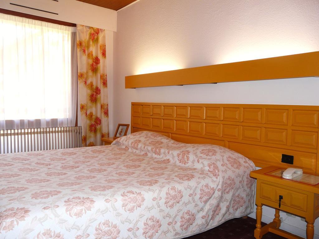 Hotel Le Mas Fleuri Vernet-les-Bains Buitenkant foto