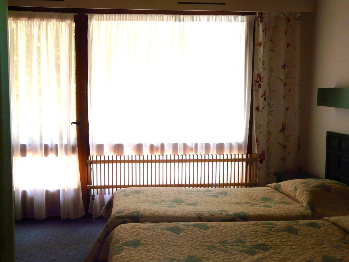 Hotel Le Mas Fleuri Vernet-les-Bains Buitenkant foto